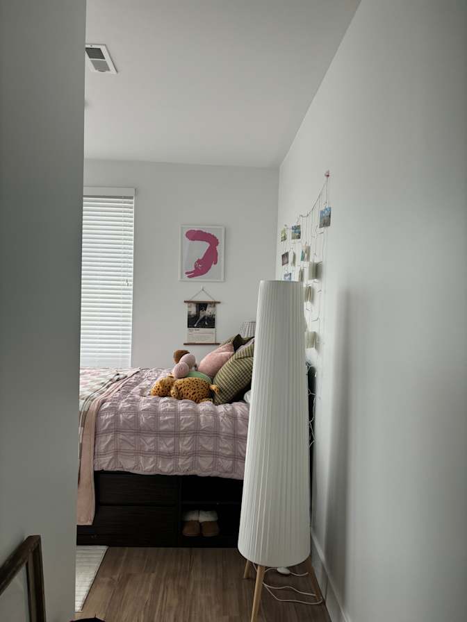 Maryam's room