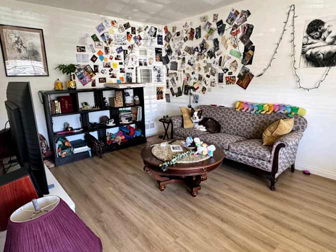 Lovely flat in Pasadena's room
