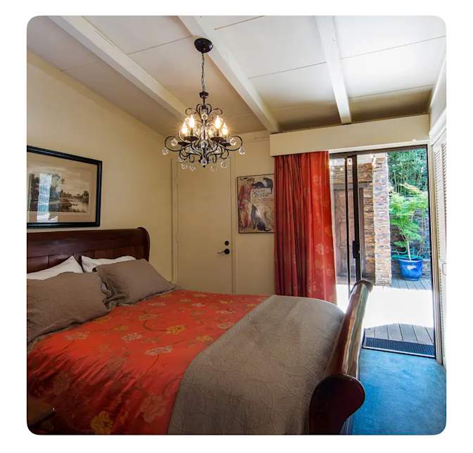 Dan's room
