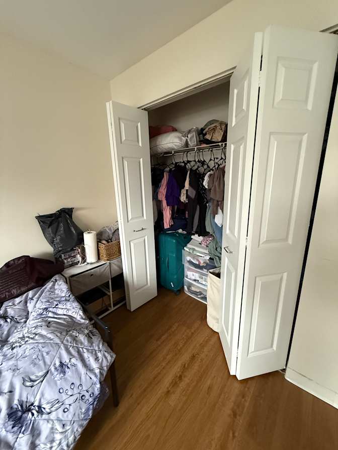 Ishwari Dhamdhere's room