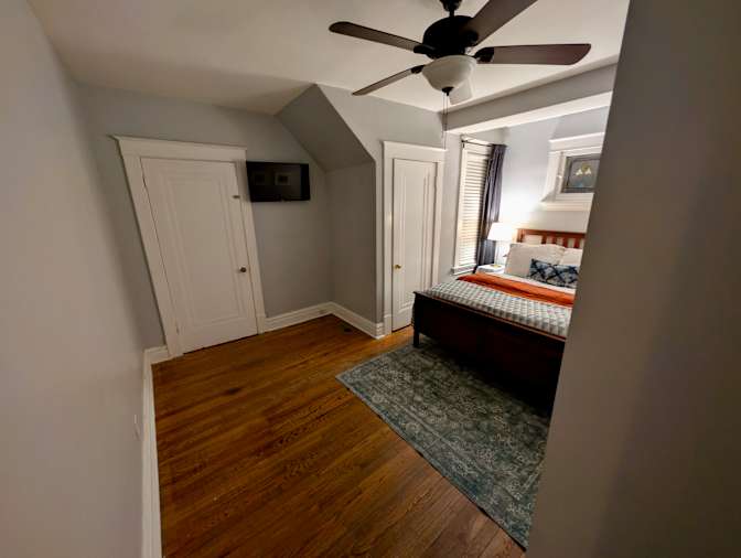 Courtney's room