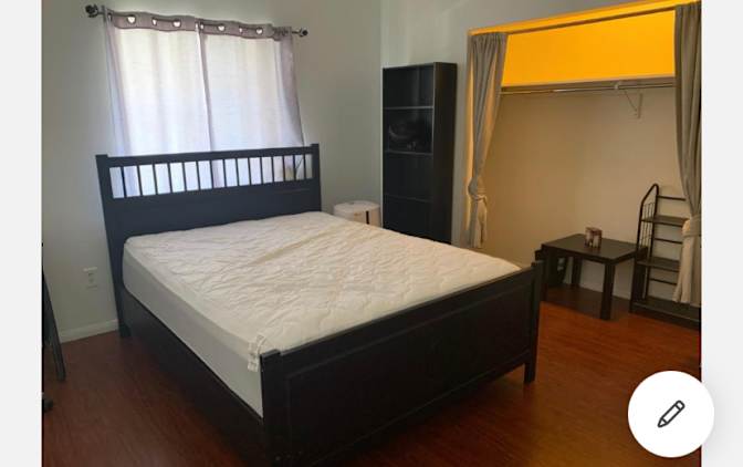 Student Housing's room