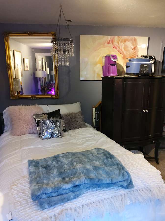 Alessandrea's room