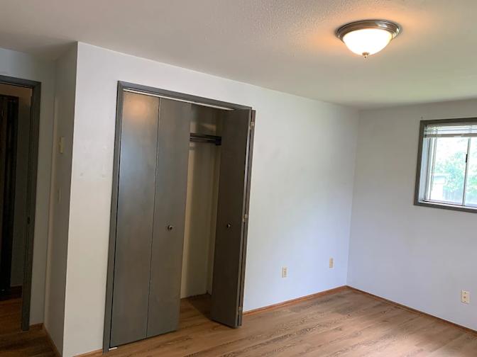 Shoshana's room