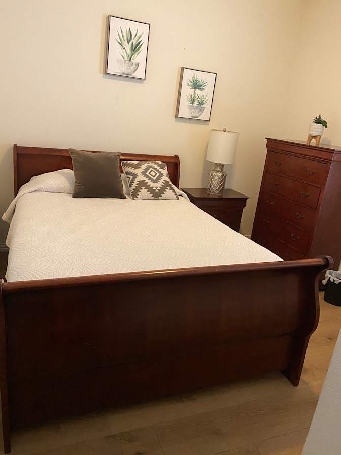 Lorena's room