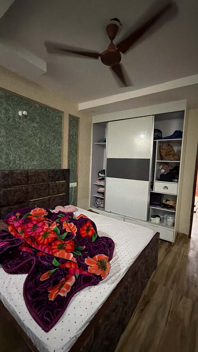 Lovish Arora's room