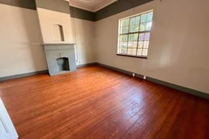 Tshikani's room