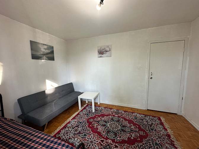 Sue's room