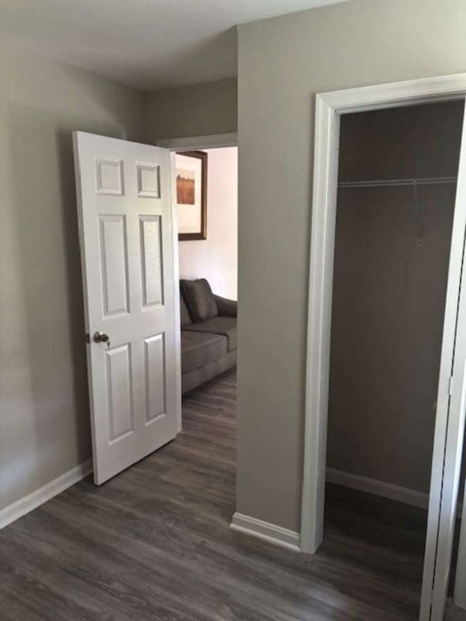 Milos's room