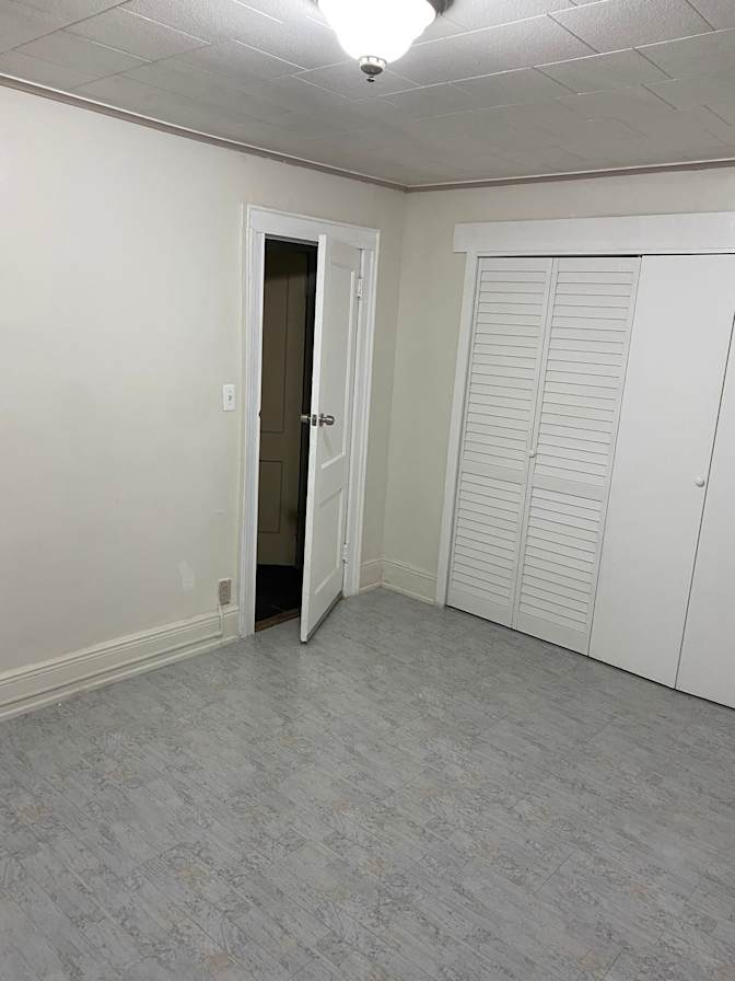 Jenny's room