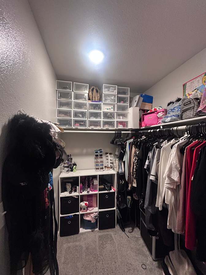 Karely's room