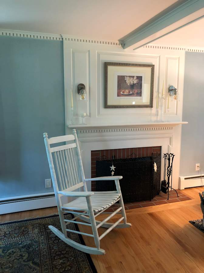 Carolyn's room