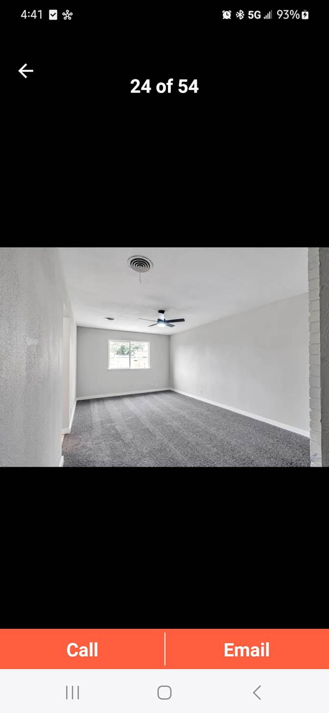 Oscar's house's room