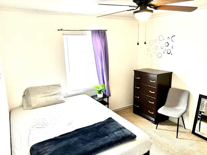 Jennifer's room
