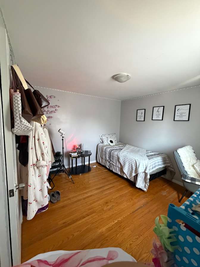 Stella's room