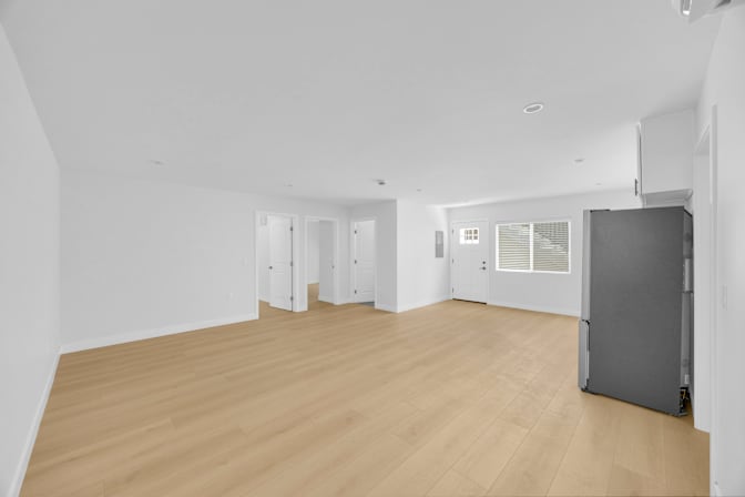 Suite Spot Management's room