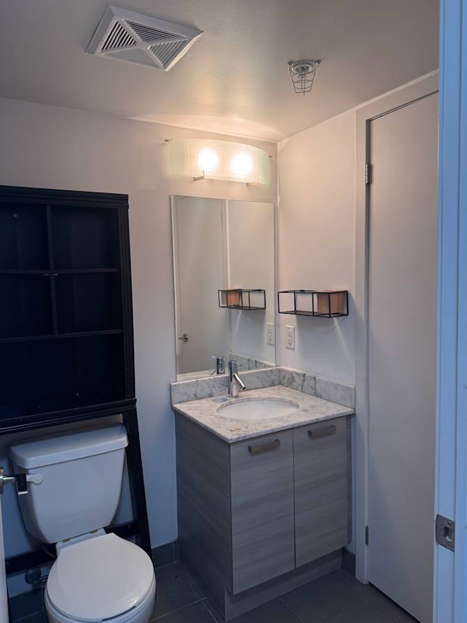 Dayana Joseph's room