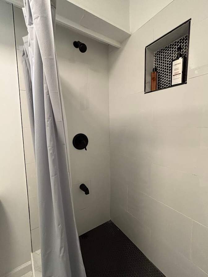 Oscar's room