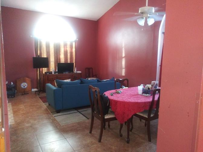 Jill's room