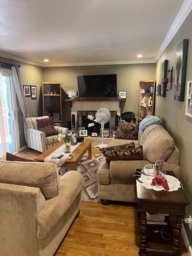 Annie's room