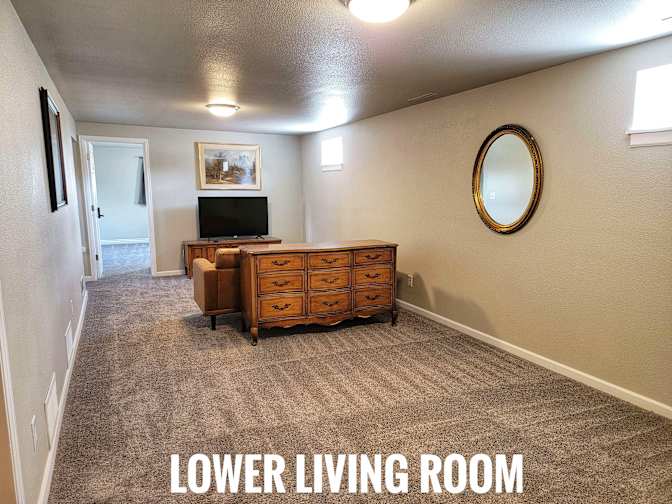 HomeCrew's room