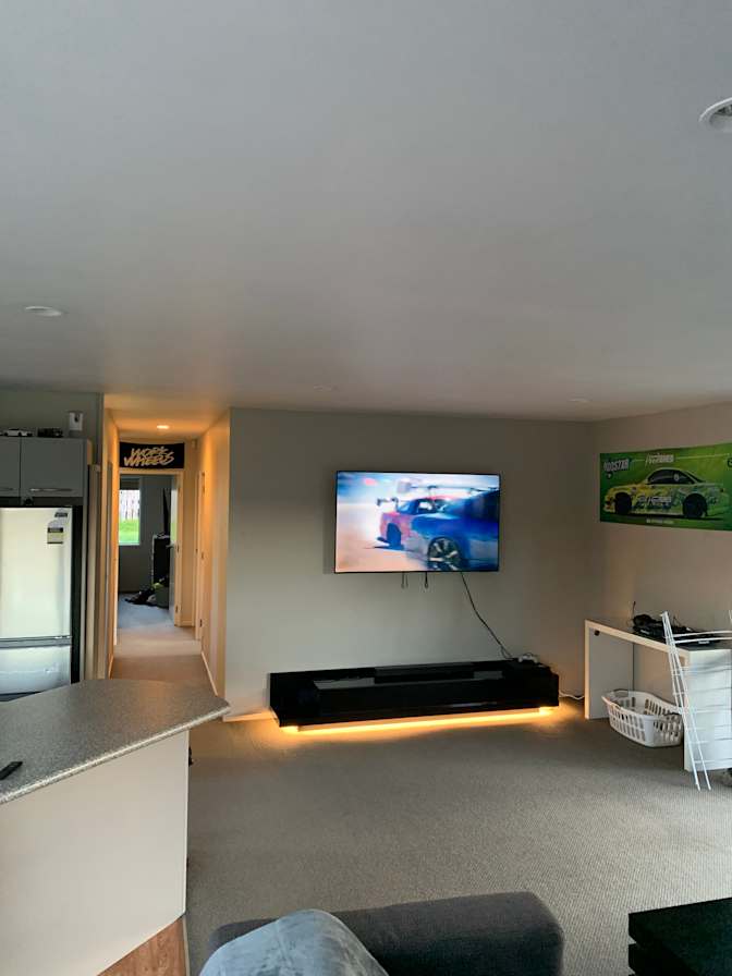 Max's room