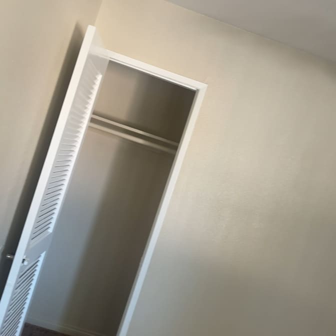 Anahi's room