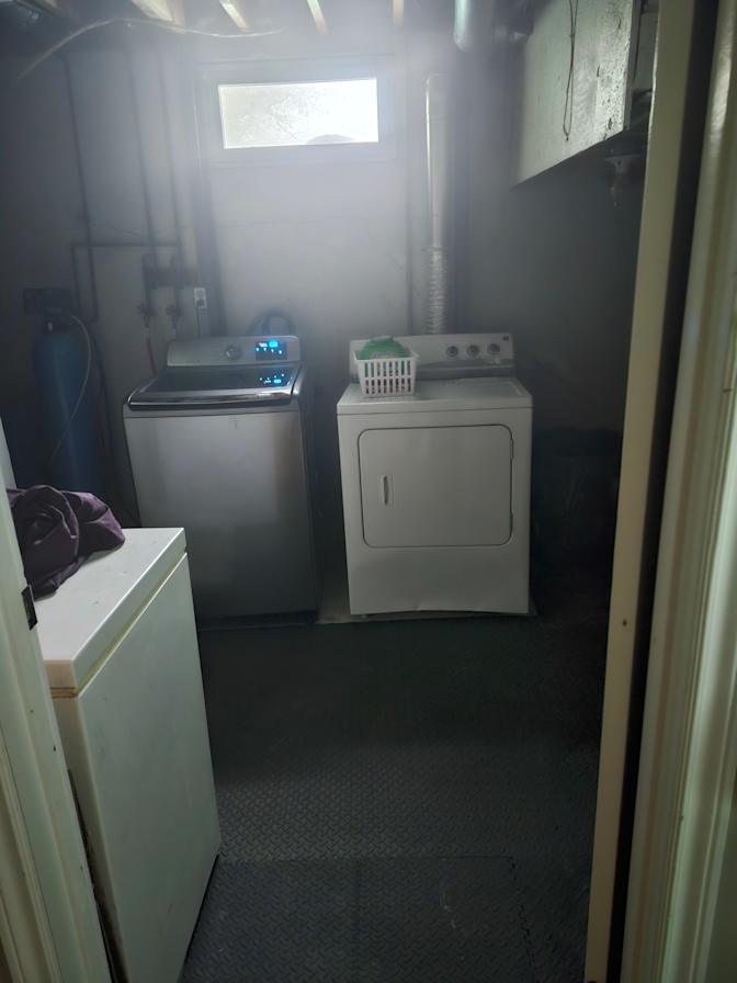 Faye Demorest's room