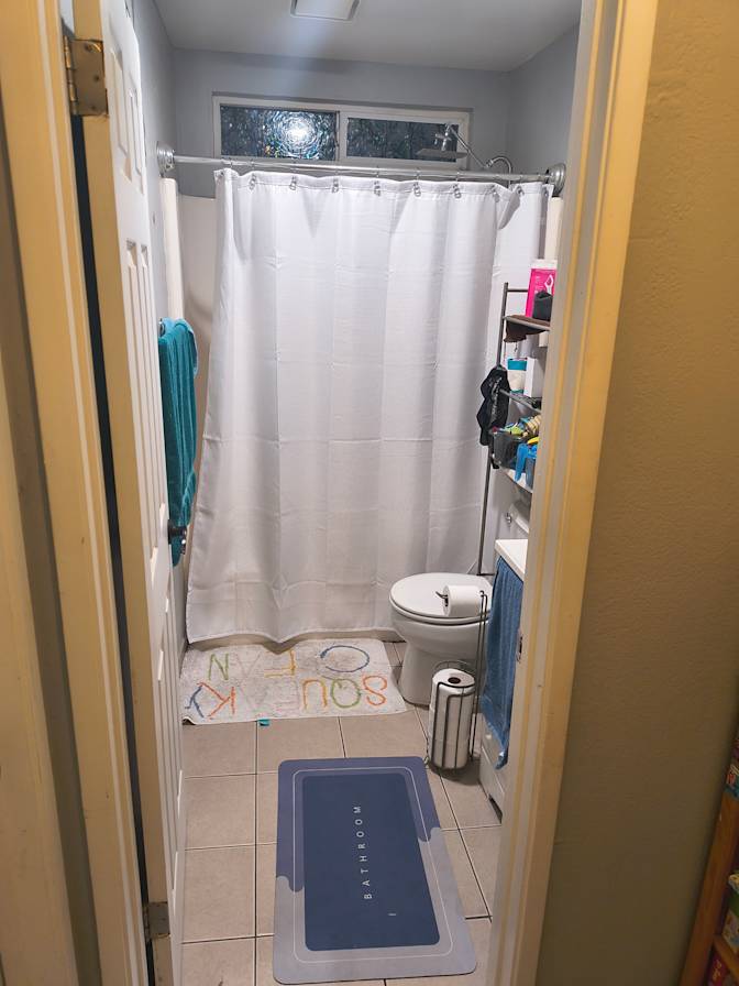 Toshiana's room