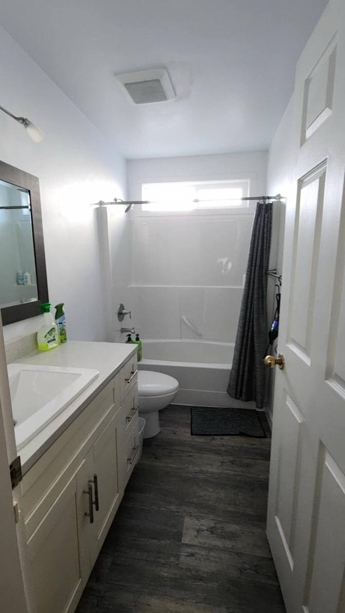 Mohammad Hossein's room