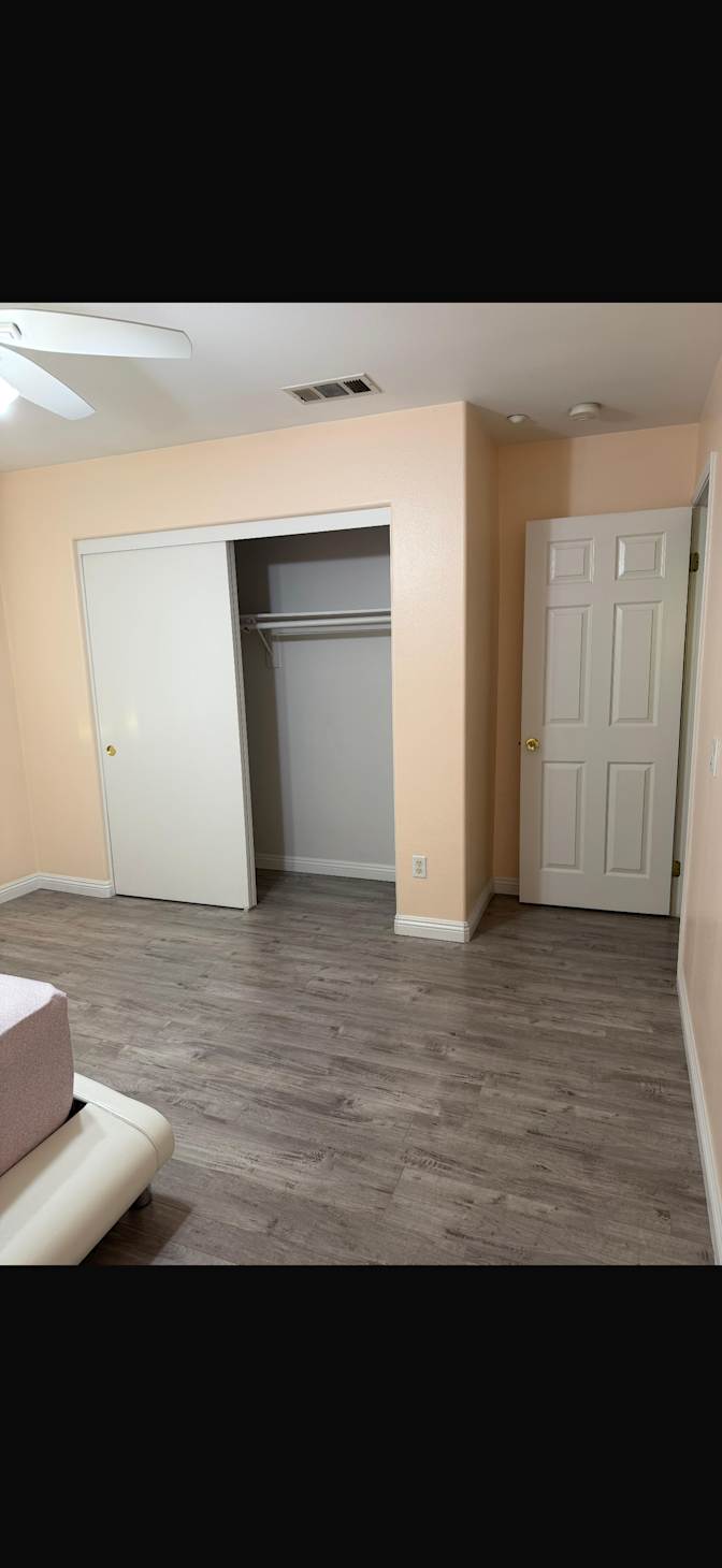 DOROTHY's room