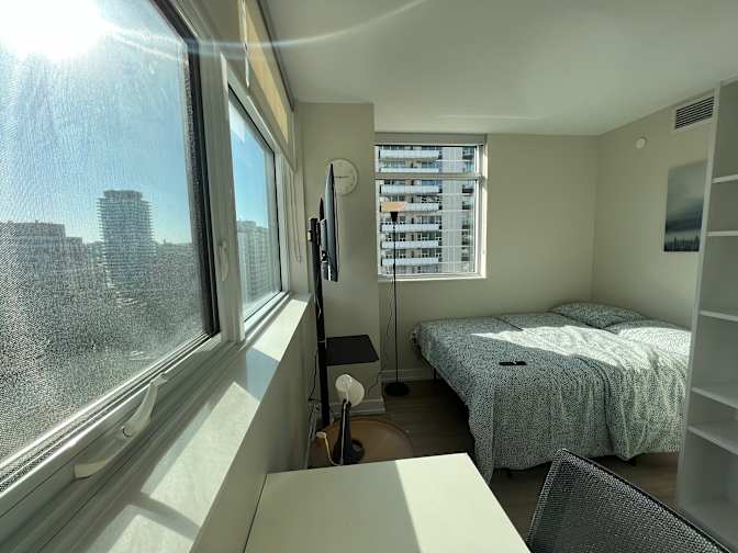 Ali's room