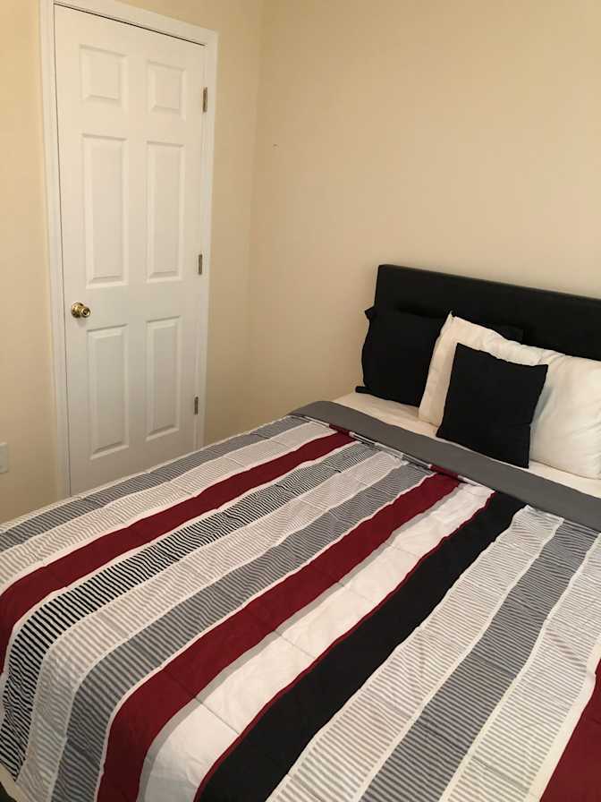 Maureen's room