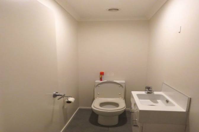 Meenakshi's room