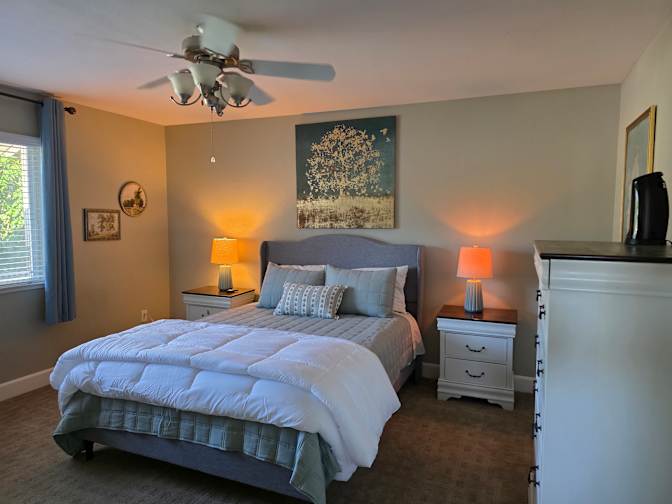 Elinor Curtis's room