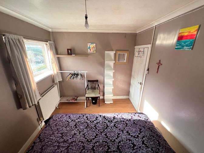 Jennifer's room