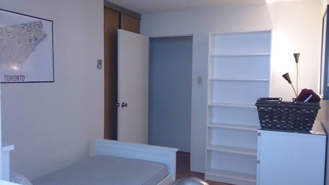 Bathurst-King Wellinton Place West Queen West Fort York Liberty Village's room