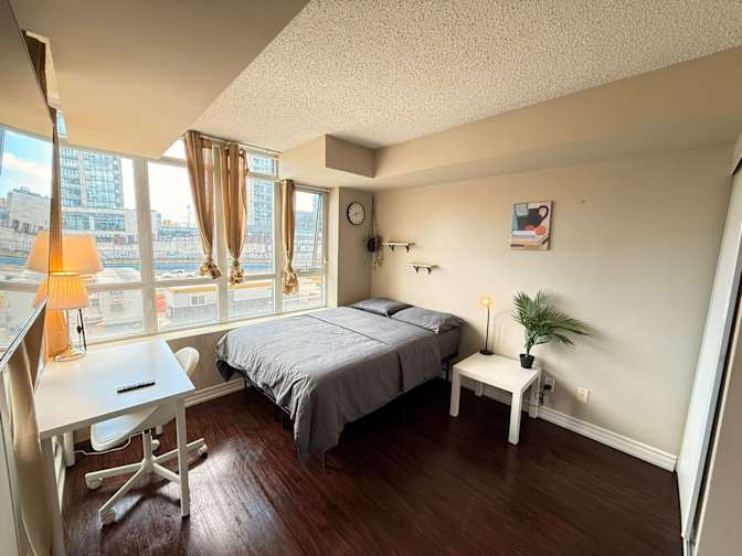 Helia's room