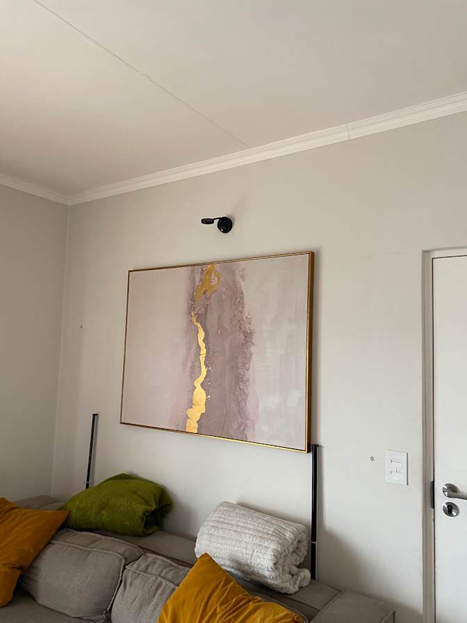 OLUWATOSIN's room