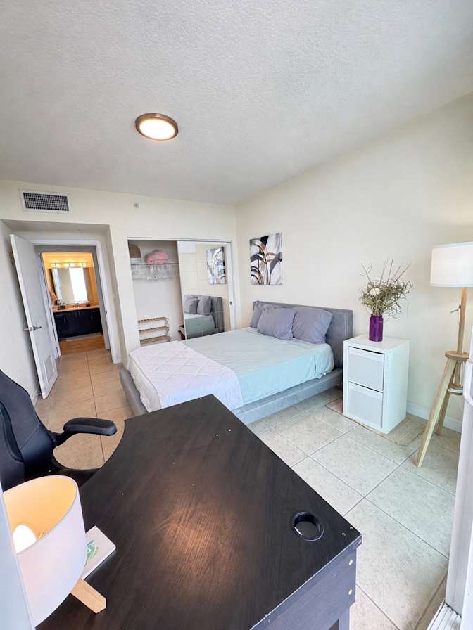 Valentina's room
