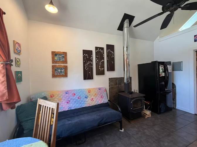 Hannah's room