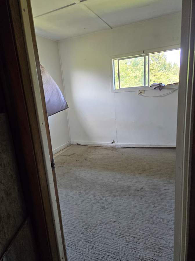 Dennis's room