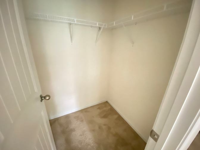 Alcove Rooms's room