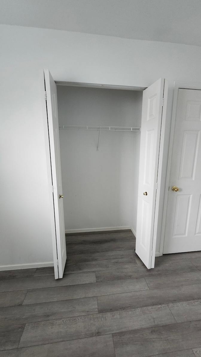 Bon's room