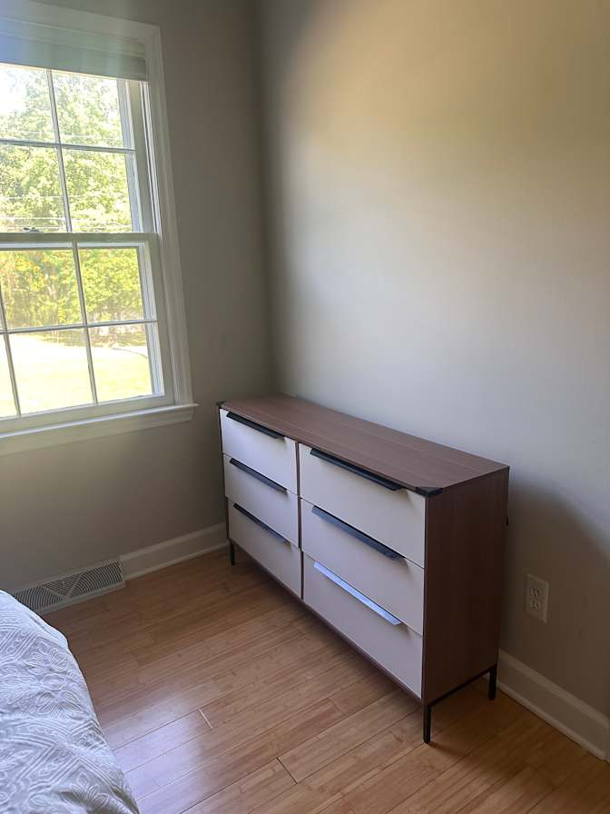 Xalli's room