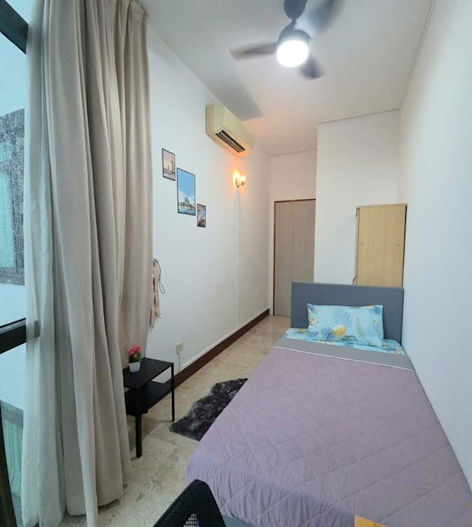 Sunny's room