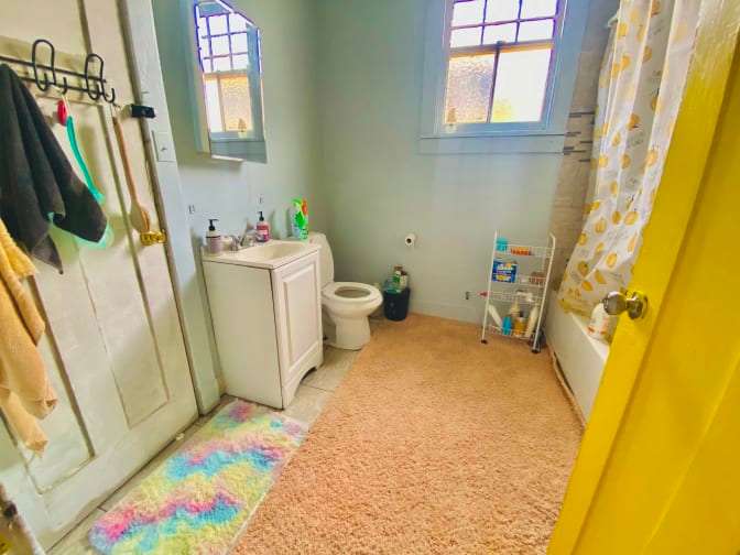 Myishen's room