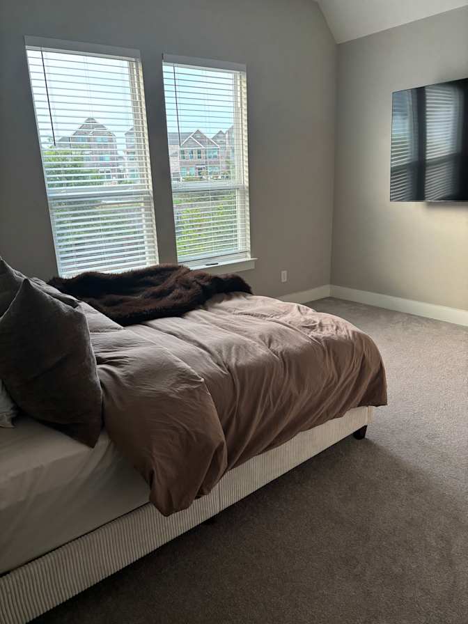 Katherine's room