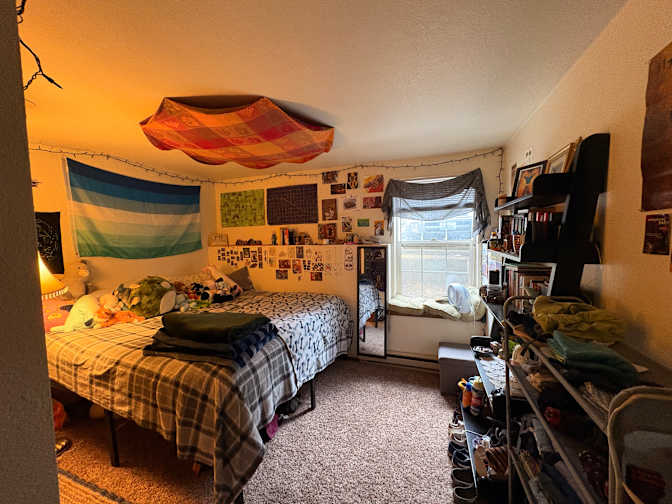 Lucas's room