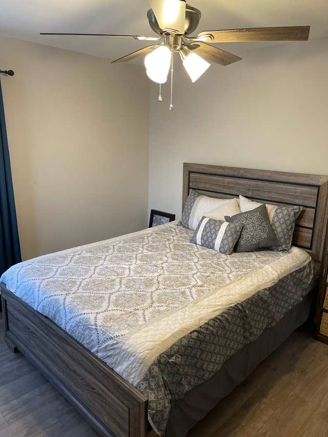 Ricardo's room